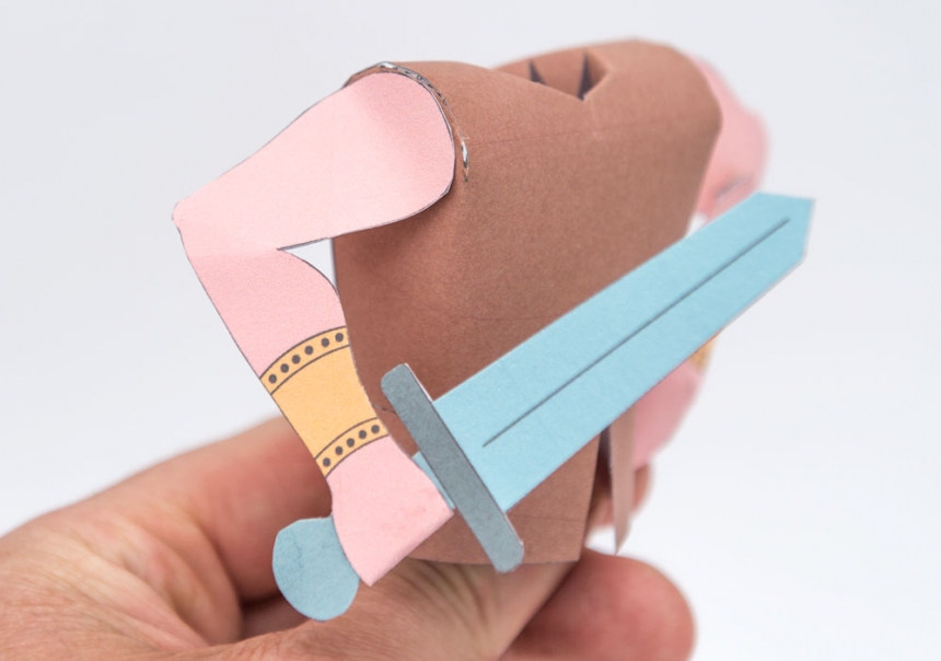 What weapons did vikings use the most image